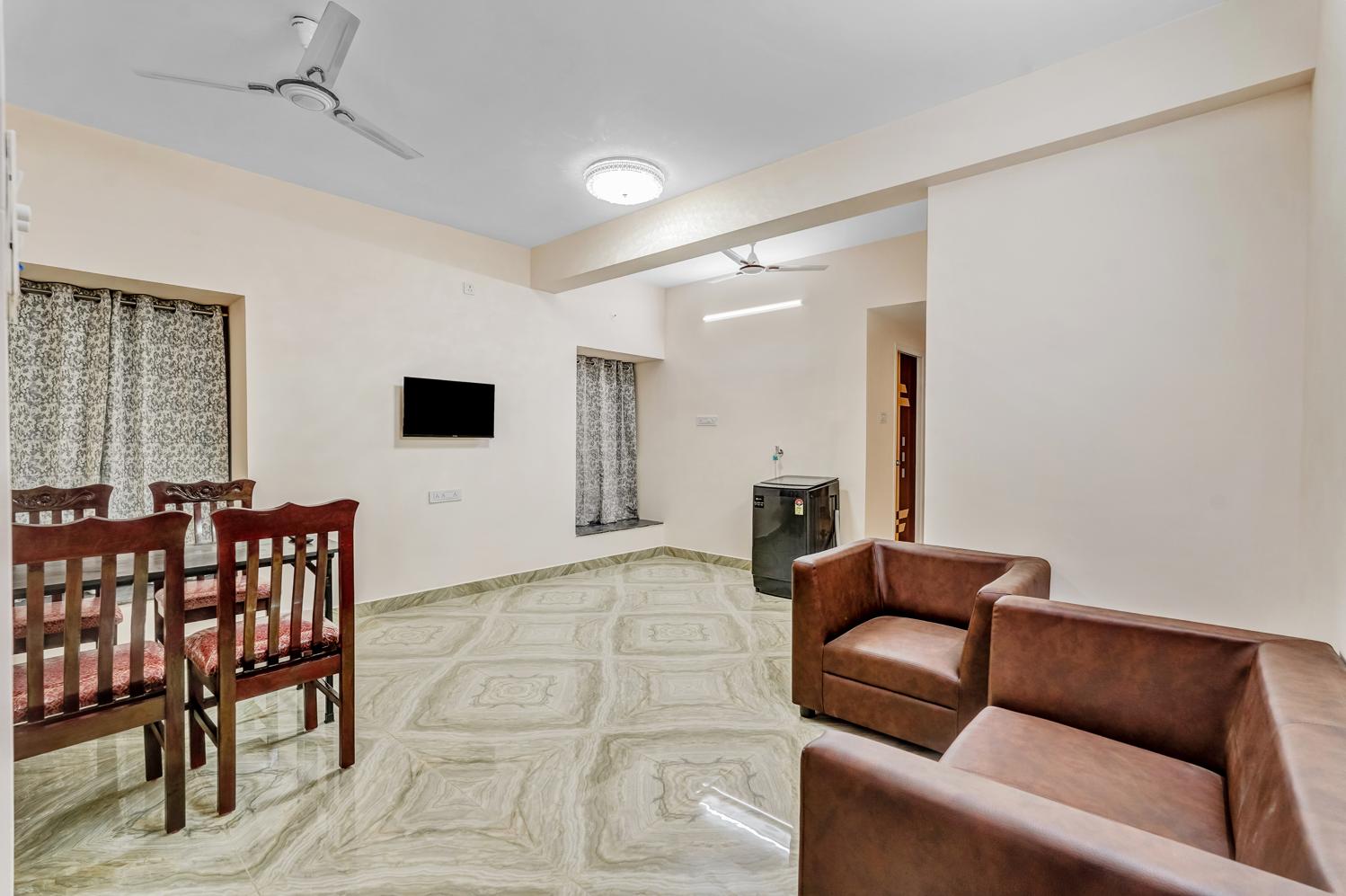 Ecostay 2BHK Vadapalani Rooms